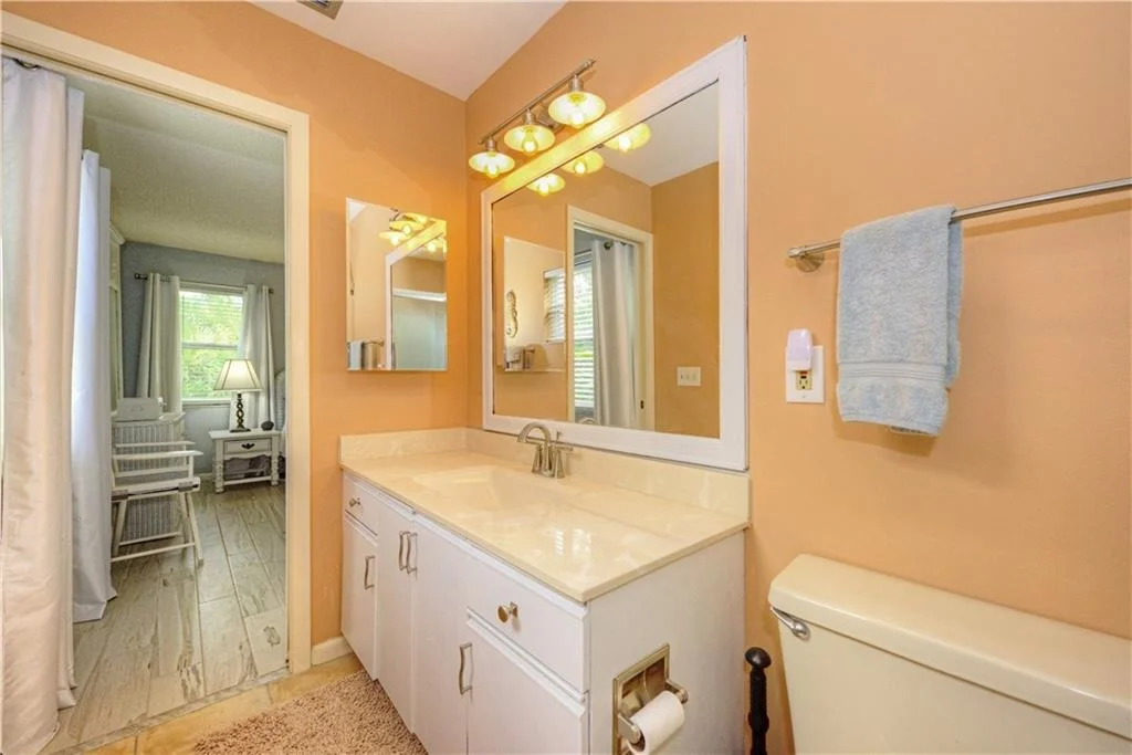 Photo of 6880 SE Lillian Court