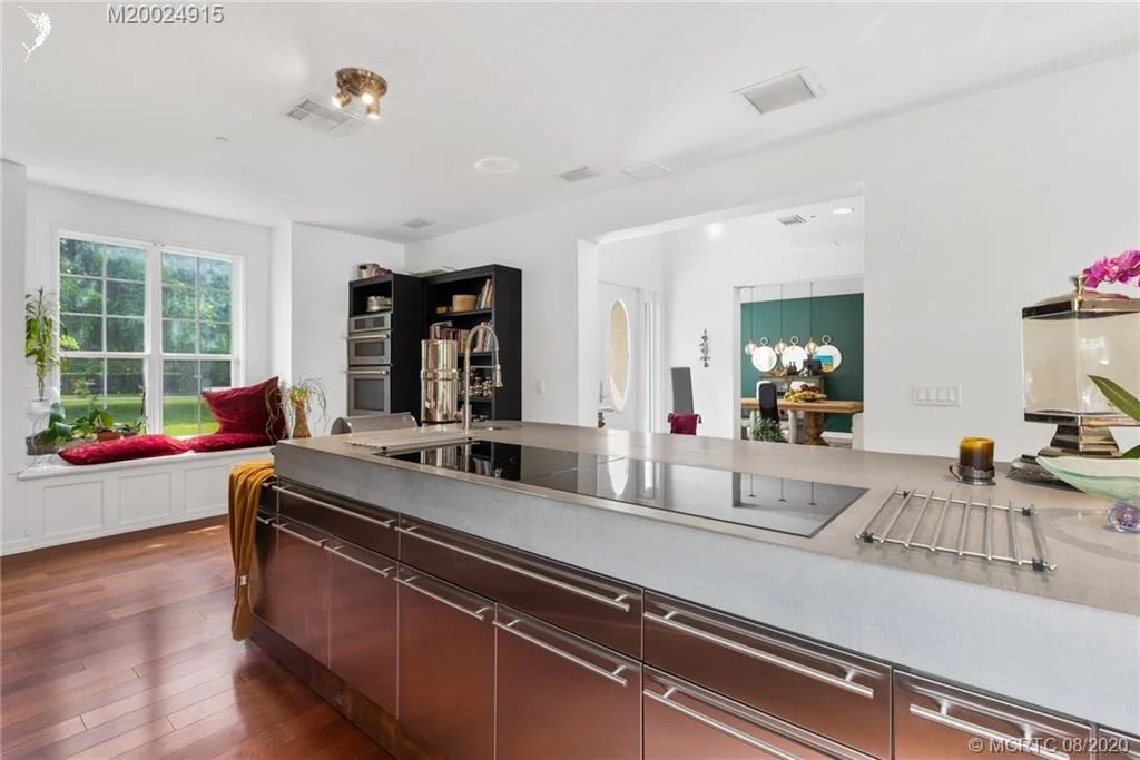 Photo of 19311 N Riverside Drive