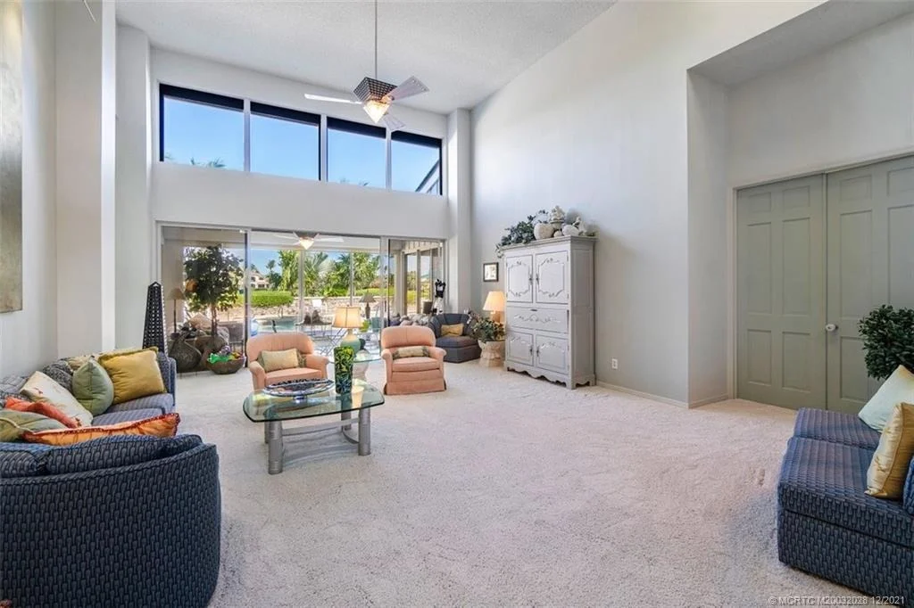 Photo of 6947 SE Harbor Circle