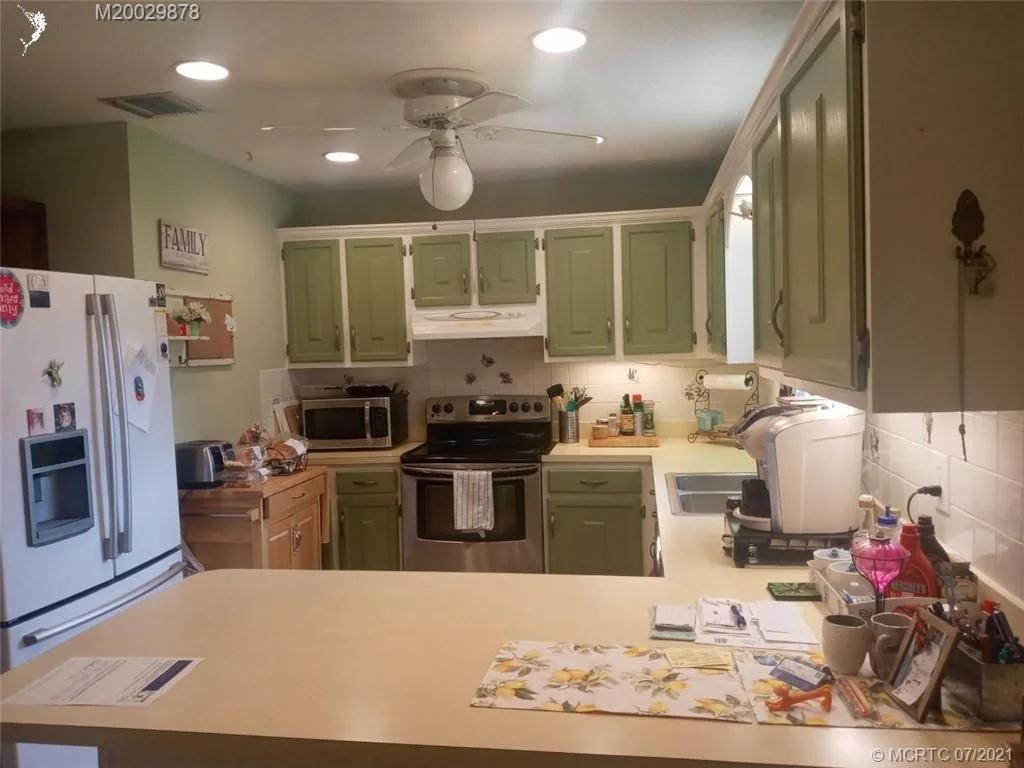 Photo of 2832 SE Hibiscus Street