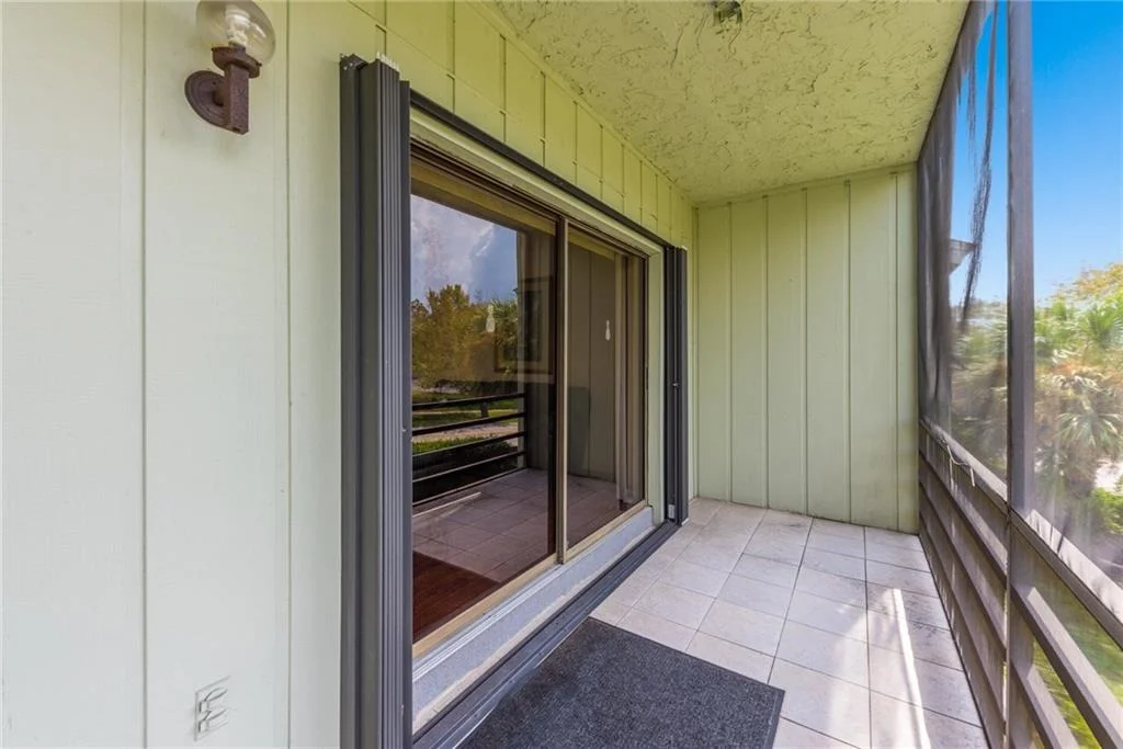 Photo of Unit 27 at 800 NW Fork Road