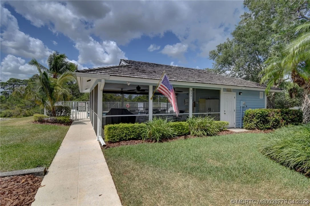 Photo of 5041 SE Bent Wood Drive