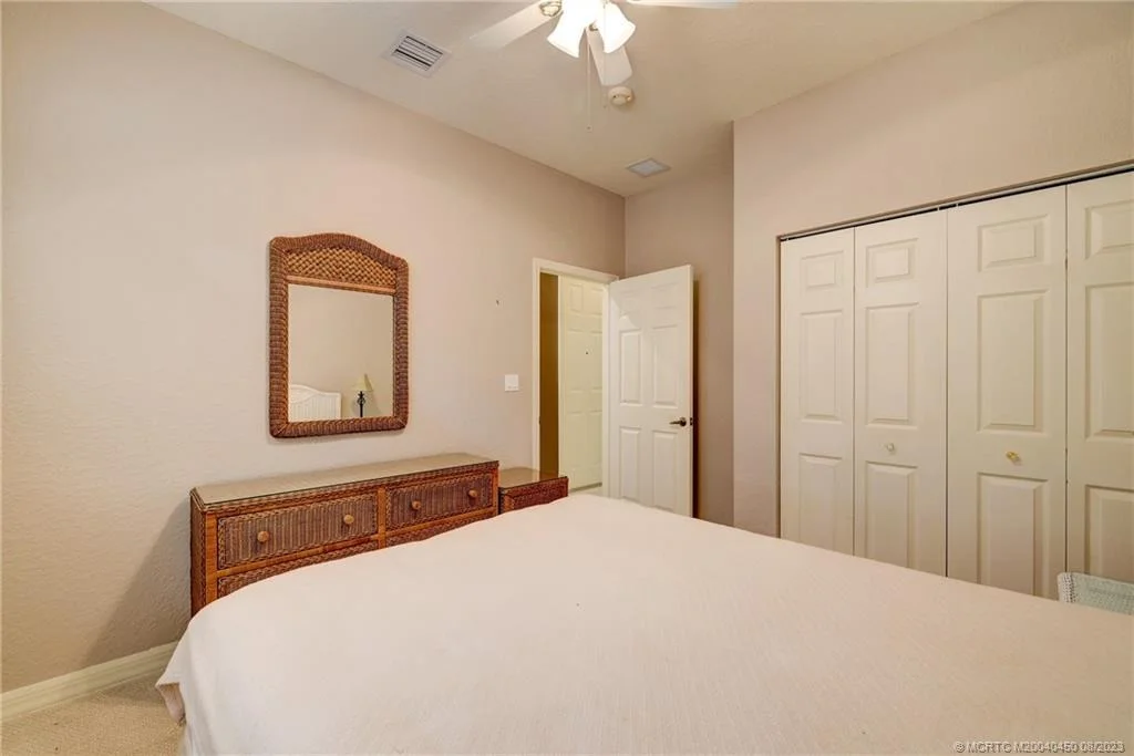 Photo of 6655 SE Twin Oaks Circle