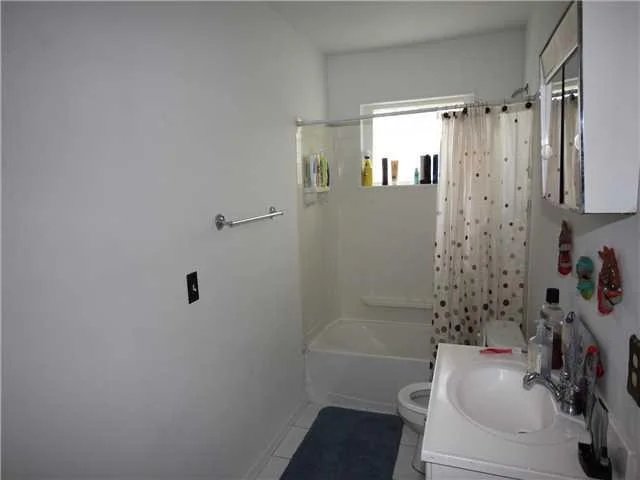 Photo of 3295 SE Garden Street