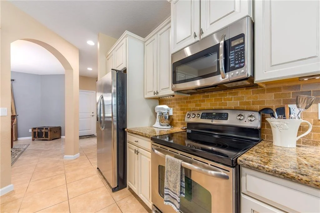 Photo of 1908 NW Waterwillow Way