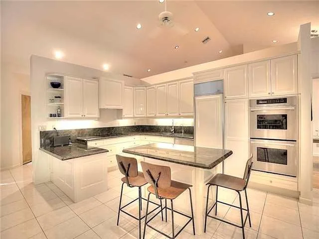 Photo of 8 Knowles Road