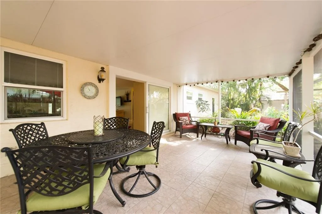 Photo of 509 NW North River Point Drive