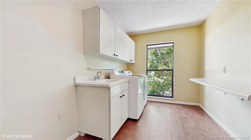 Photo of 3563 SE Fairway E