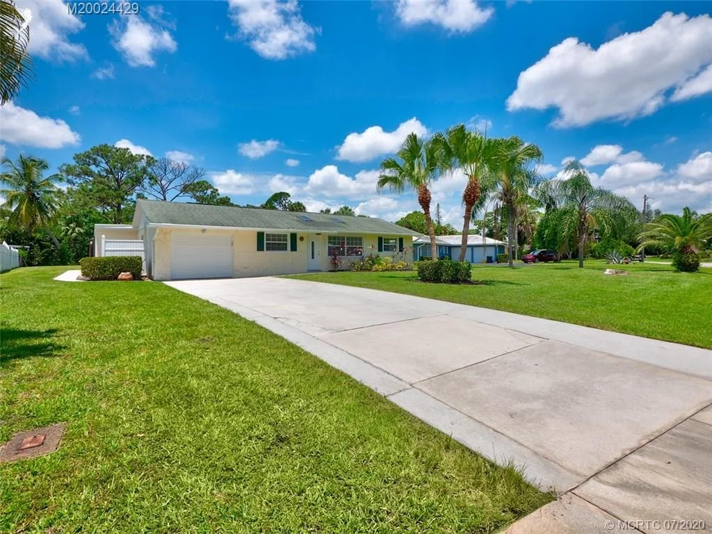 Photo of 1544 NW Spruce Ridge Drive
