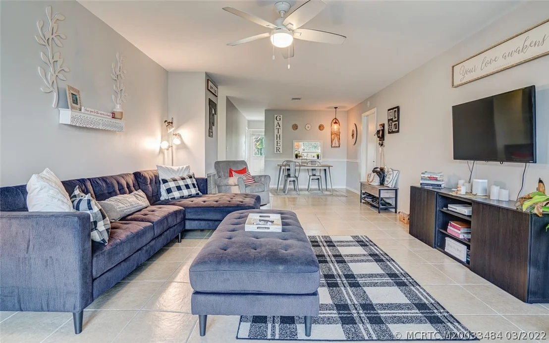 Photo of Unit B5 at 630 SE Ocean Boulevard