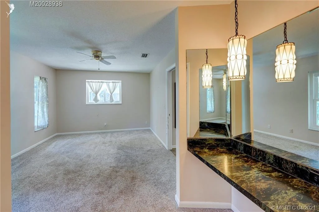 Photo of 8 N River Road