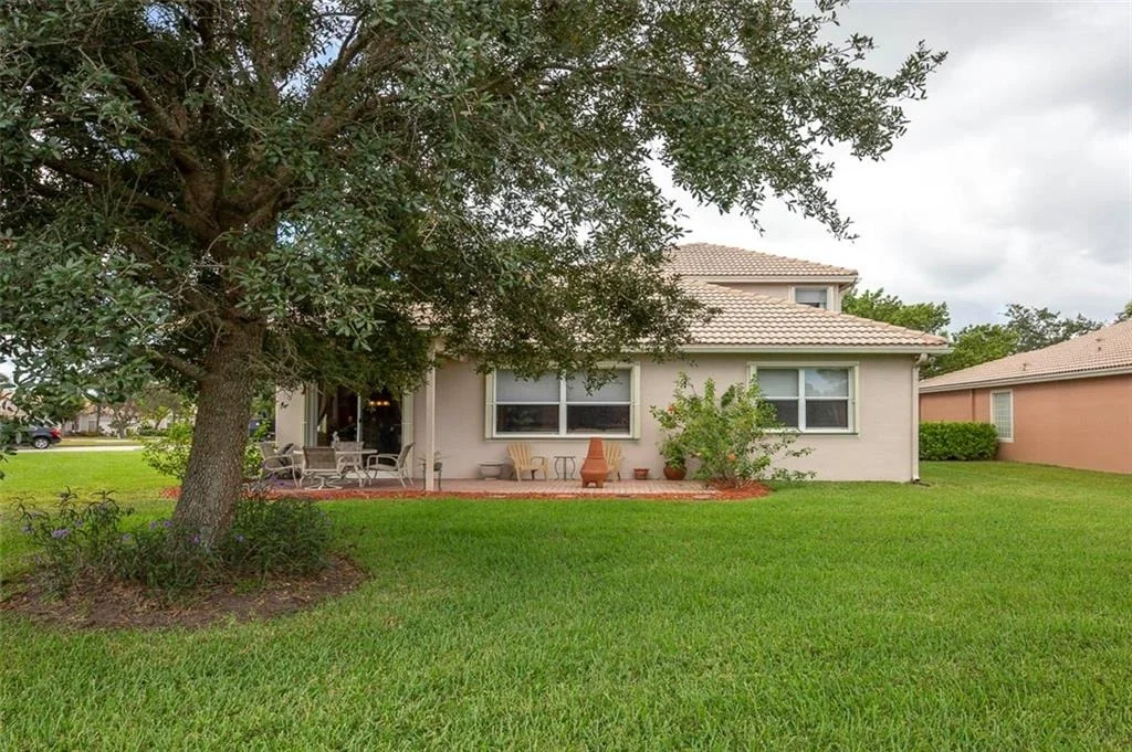 Photo of 1498 SE Legacy Cove Circle