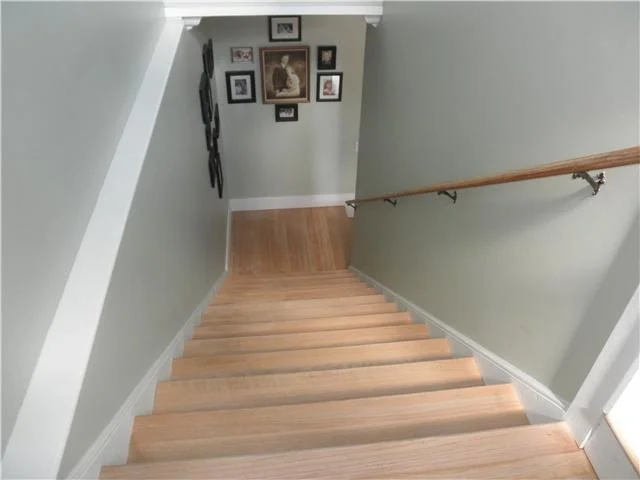 Photo of 466 SE Cardinal Trail