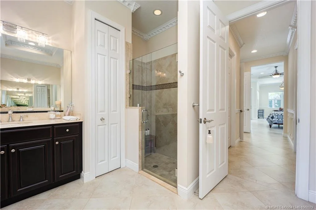 Photo of 310 SE Paysage Trail