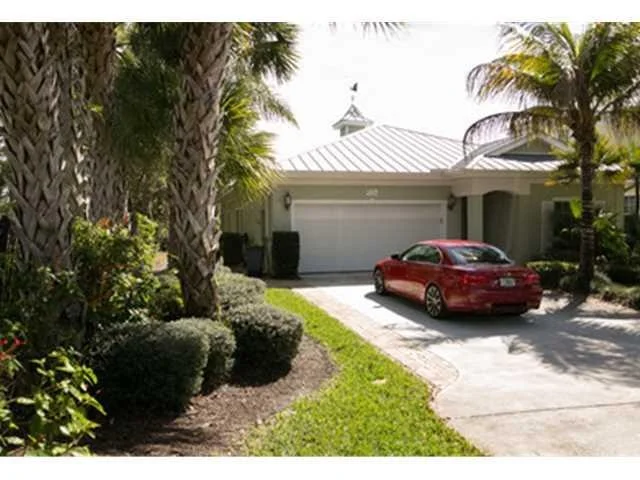 Photo of 2114 NW Plumbago Trail