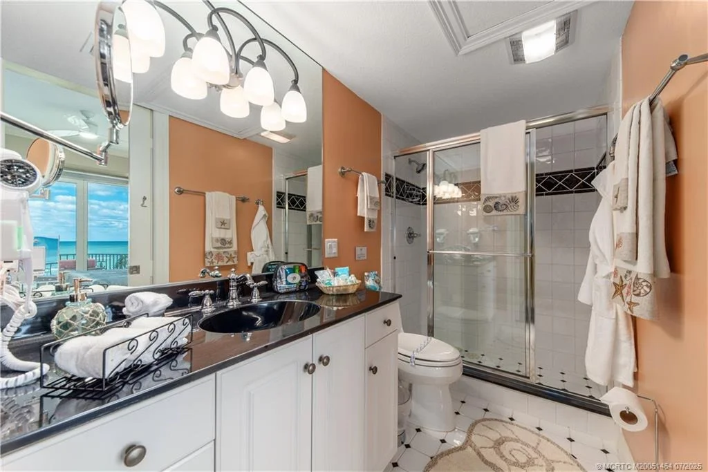 Photo of 4643 NE Ocean Boulevard
