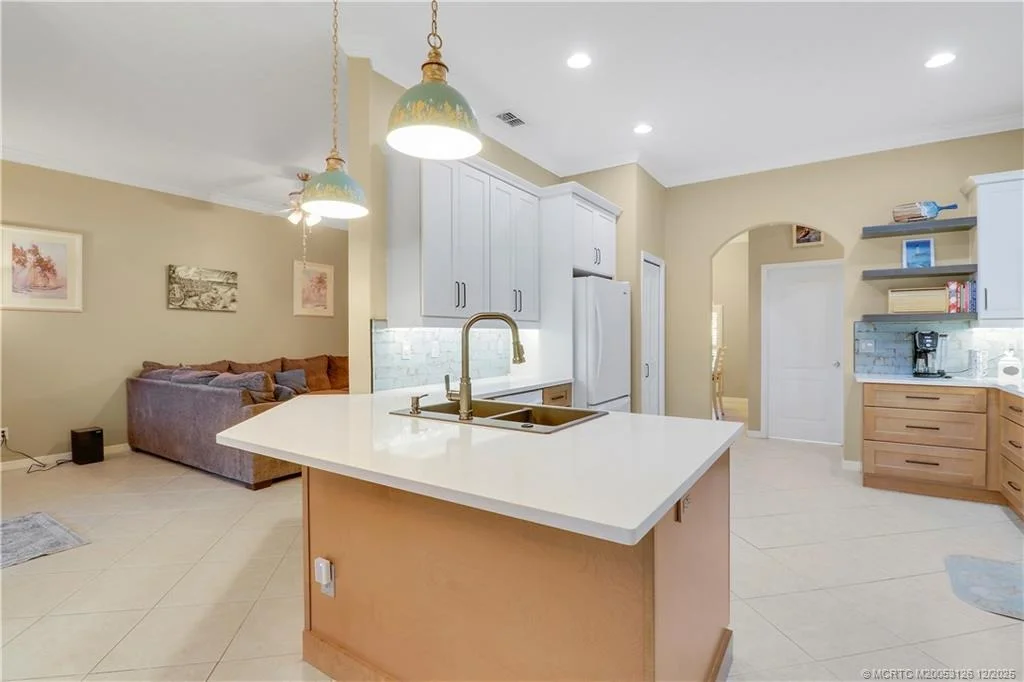 Photo of 2260 Windemere Drive