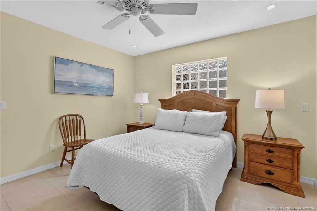 Photo of 184 Nettles Boulevard