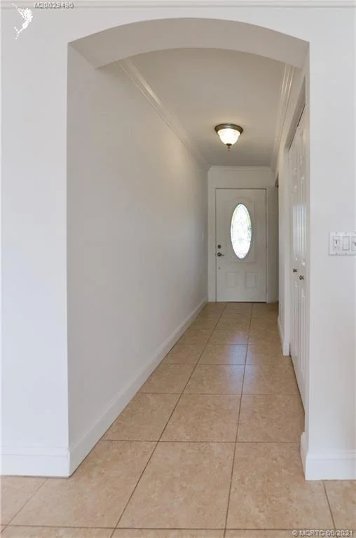 Photo of 1360 NW Lakeside Trail