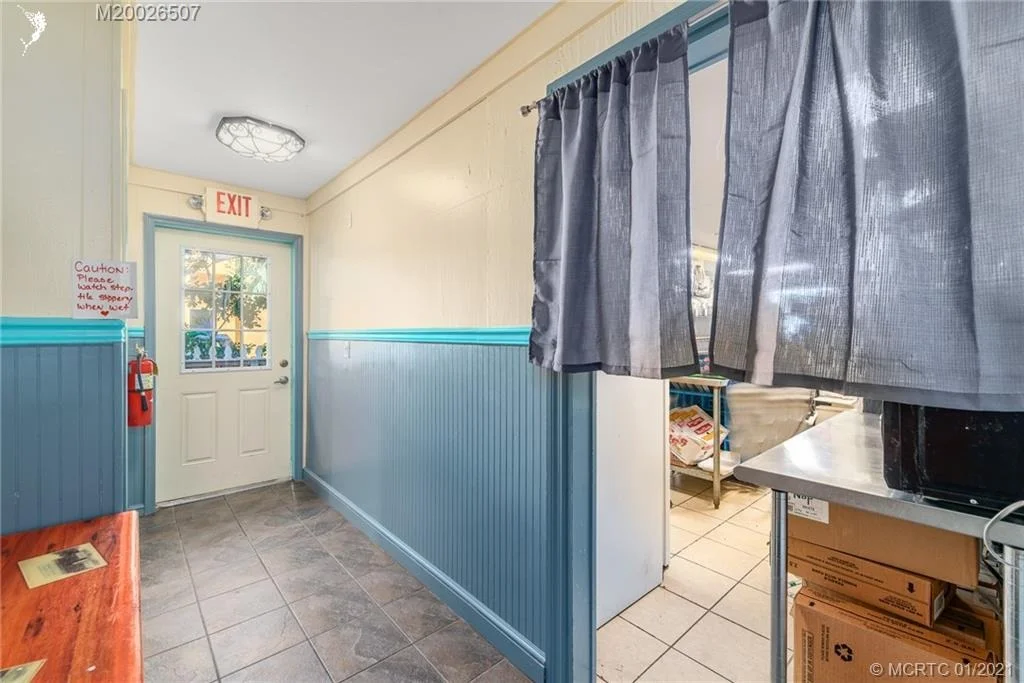 Photo of 320 SE Denver Avenue
