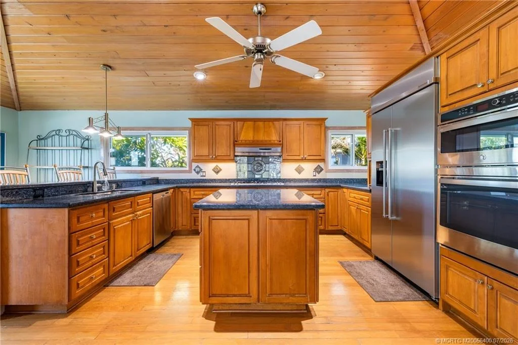 Photo of 5644 SE Harbor Terrace