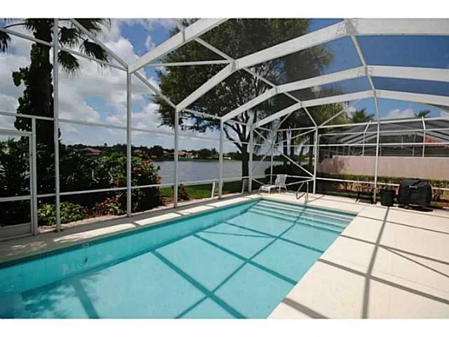 Photo of 1298 SW Eagleglen Place