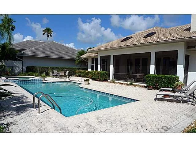 Photo of 1322 SE Brewster Place
