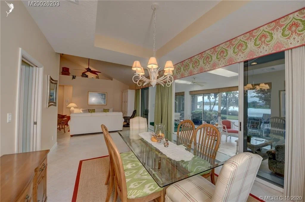 Photo of 3400 SE Cambridge Drive