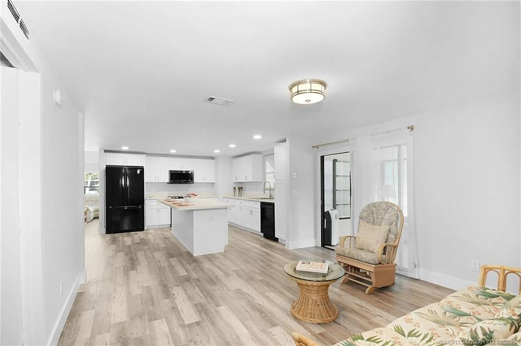 Photo of 2800 SW Toronado Trail