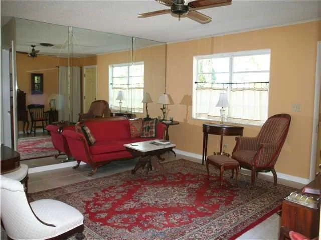 Photo of 1480 SE 13th Street