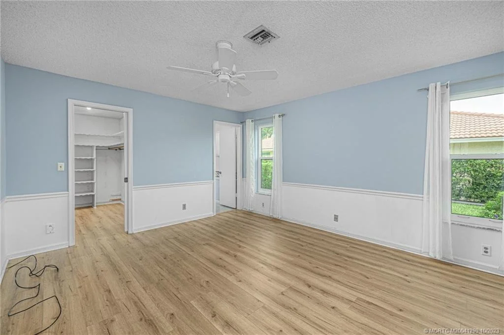 Photo of 3531 SE Fairway W