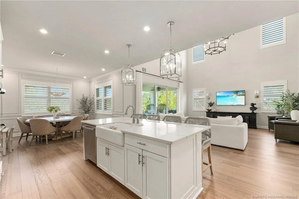 Photo of 5083 SW Winchester Drive