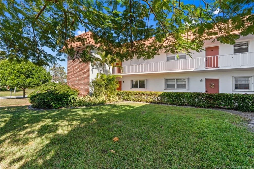 Photo of Unit F7 at 2600 SE Ocean Boulevard