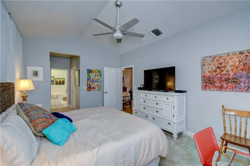 Photo of 3290 SE Cambridge Drive