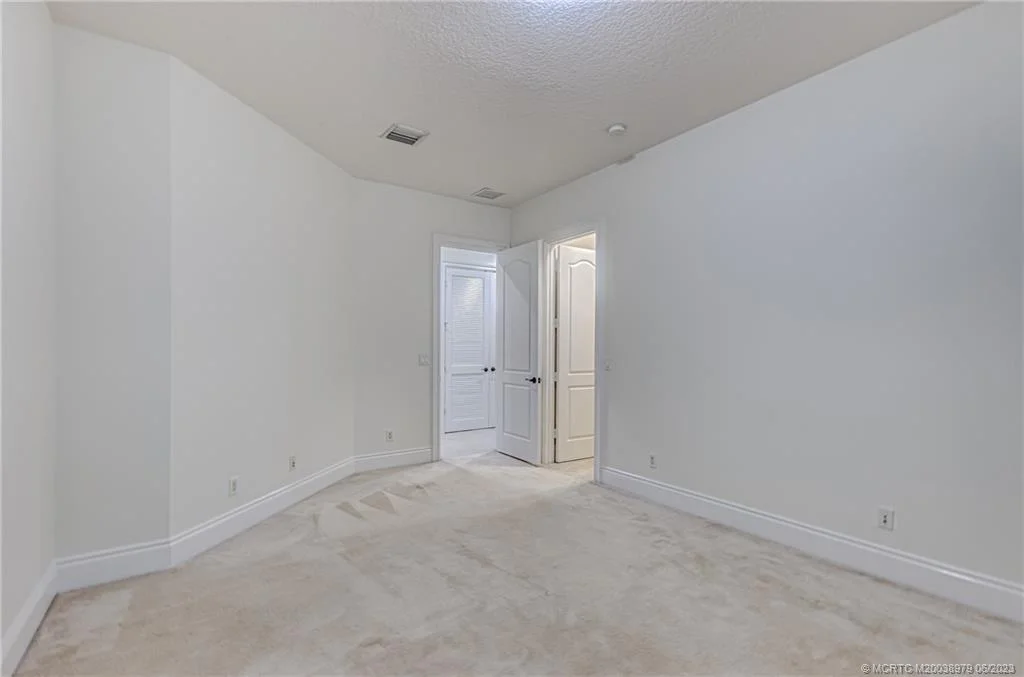 Photo of 104 Tulip Tree Court