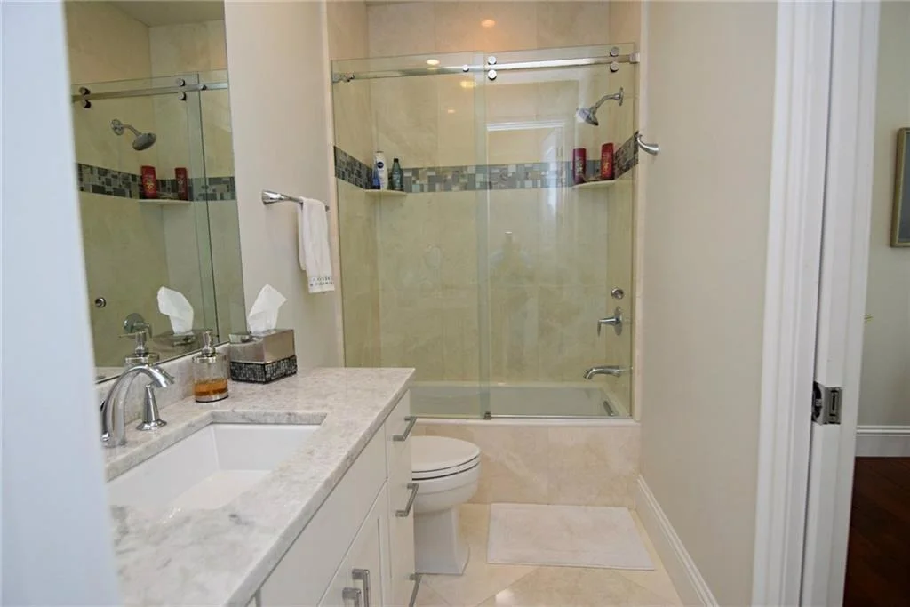 Photo of 2915 SE DUNE Drive