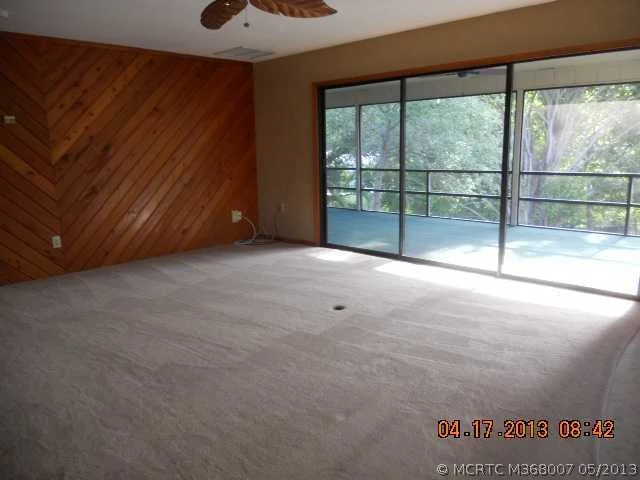Photo of 7819 SE River Lane