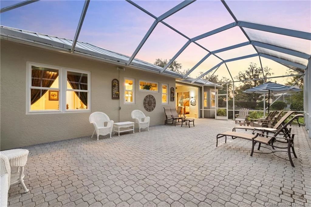 Photo of 917 SW Blue Stem Way