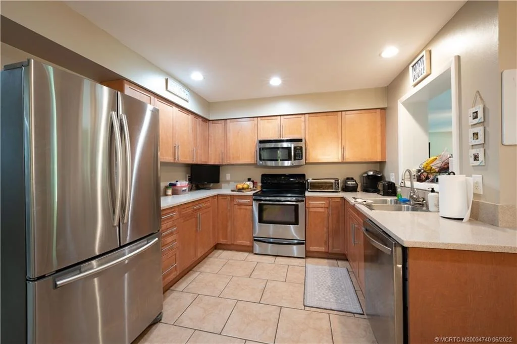 Photo of 803 NW Spruce Ridge Drive