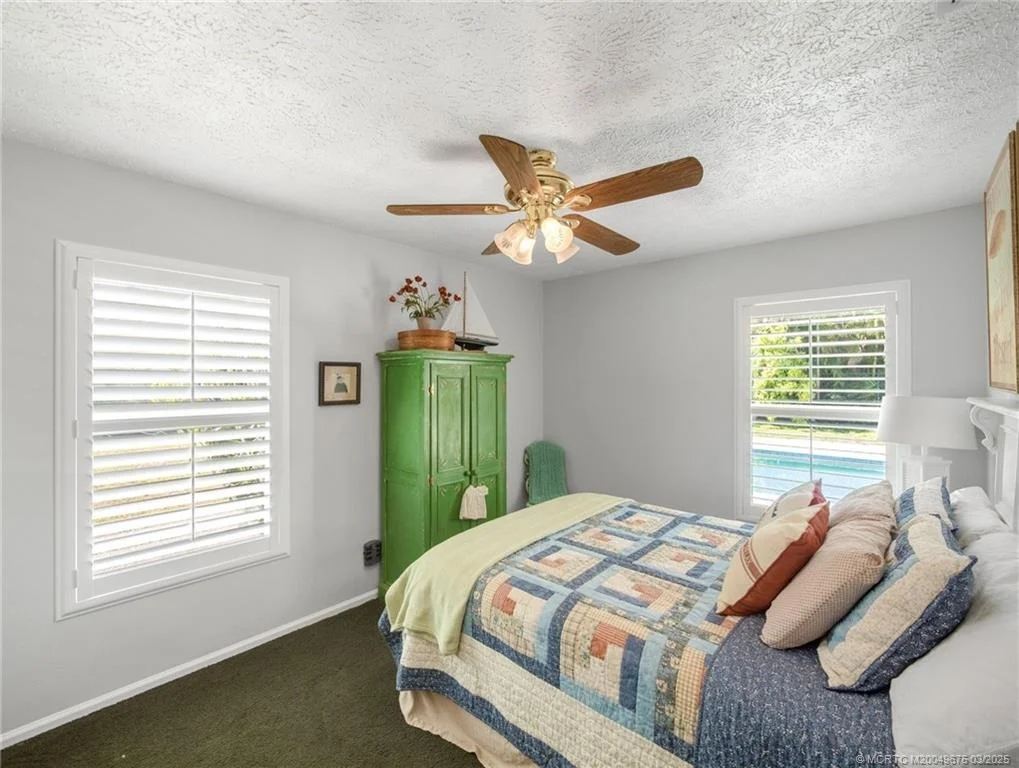 Photo of 1318 SE Riverside Drive