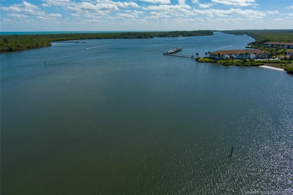 Photo of 5914 SE Horseshoe Point Road