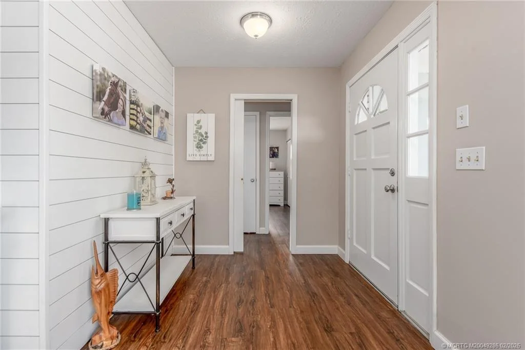 Photo of 1707 SW Buckskin Trail