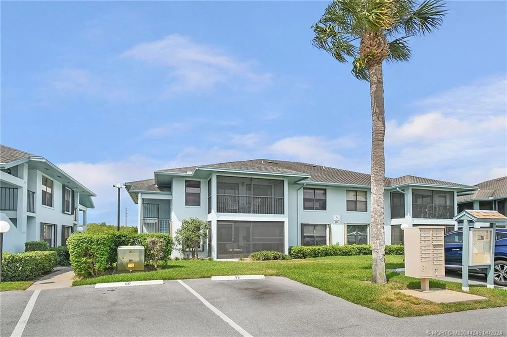 Photo of Unit 508 at 950 S Kanner Highway