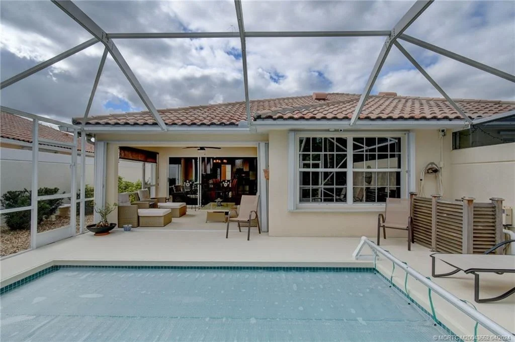 Photo of 858 SW Balmoral Trace SW