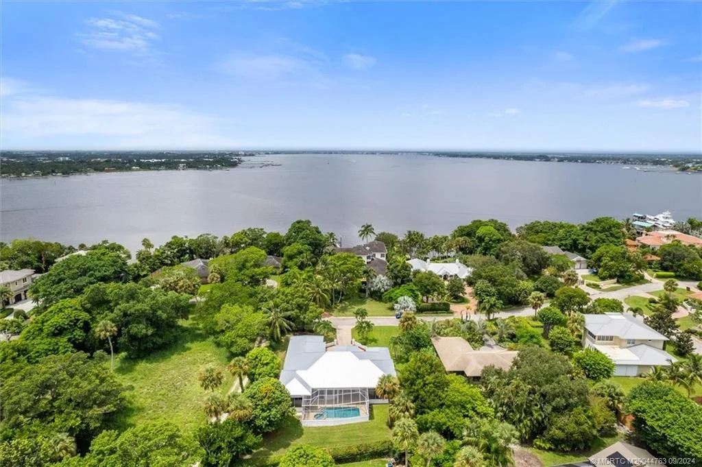 Photo of 60 N River Road