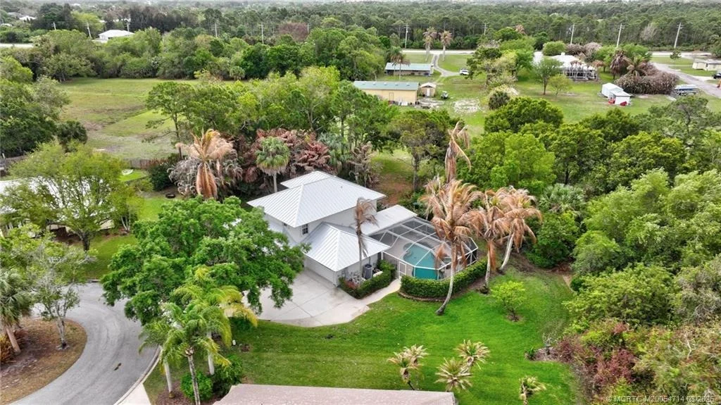 Photo of 6198 SE Black Oak Lane