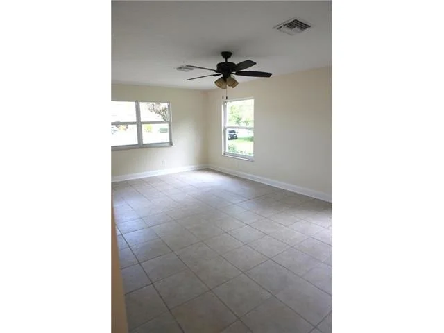 Photo of 3952 SE Fairway West