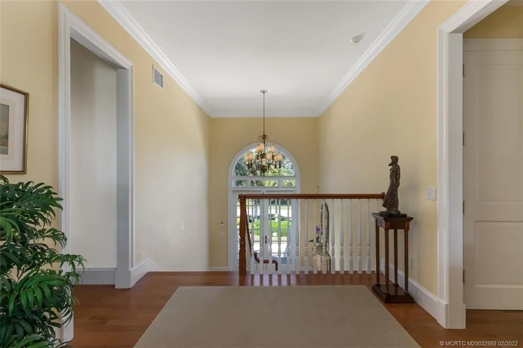 Photo of 5914 SE Horseshoe Point Road