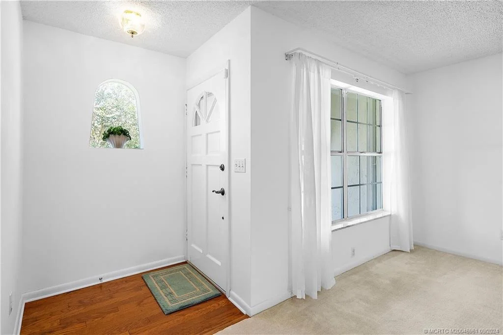Photo of 1098 NW 13th Street