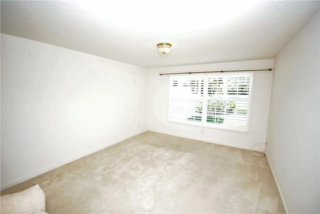 Photo of 867 SW Tamarrow Place